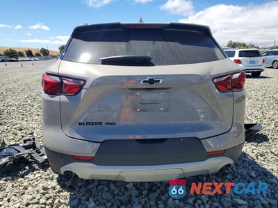 Zdjęcie 6 z 13 samochodu: 2021 CHEVROLET BLAZER 2LT VIN:3GNKBHRS1MS526049 - miniatura