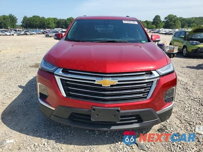 Piąte zdjęcie samochodu w środku: 2023 CHEVROLET TRAVERSE LT VIN:1GNERGKWXPJ143362 - miniatura