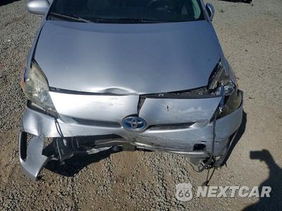 Zdjęcie 11 z 12 samochodu: 2015 TOYOTA PRIUS THREE VIN:JTDKN3DU8F0398611 - miniatura