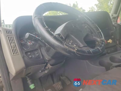 Zdjęcie 8 z 14 samochodu: 2014 INTERNATIONAL PROSTAR VIN:3HSDJSNR3EN795374 - miniatura