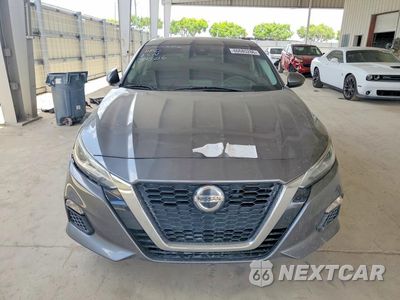 Piąte zdjęcie samochodu w środku: 2021 NISSAN ALTIMA SV VIN:1N4BL4DV9MN345216 - miniatura