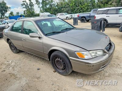 Czwarte zdjęcie samochodu z boku: 2001 TOYOTA CAMRY LE V6 VIN:4T1BF22K11U127055 - miniatura