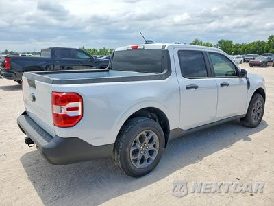 Trzecie zdjęcie samochodu z tyłu: 2026 FORD MAVERICK XLT VIN:3FTTW8JA4TRA09788 - miniatura