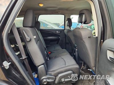 Zdjęcie 10 z 12 samochodu: 2018 DODGE JOURNEY SE VIN:3C4PDCAB7JT254071 - miniatura