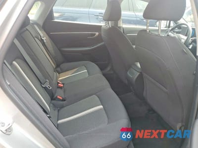 Zdjęcie 10 z 12 samochodu: 2025 HYUNDAI SONATA SEL VIN:KMHL64JA0SA452162 - miniatura