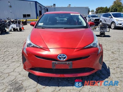 Piąte zdjęcie samochodu w środku: 2016 TOYOTA PRIUS THREE VIN:JTDKARFU1G3507244 - miniatura