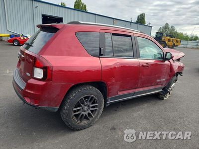 Trzecie zdjęcie samochodu z tyłu: 2017 JEEP COMPASS LATITUDE VIN:1C4NJDEB6HD154592 - miniatura