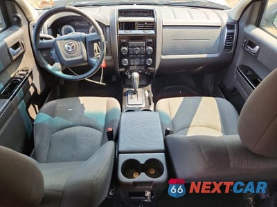 Zdjęcie 8 z 13 samochodu: 2011 MAZDA TRIBUTE I VIN:4F2CY9C72BKM01057 - miniatura