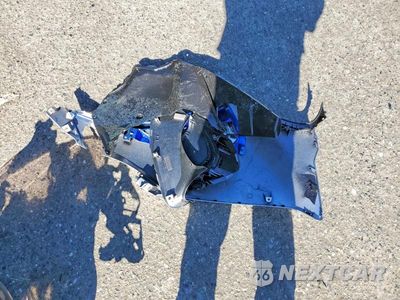 Zdjęcie 9 z 10 samochodu: 2025 SUZUKI GSX1300 RR VIN:JS1EJ11BXS7100457 - miniatura