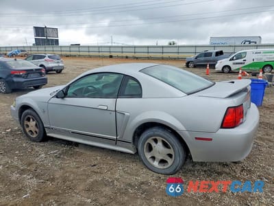 Drugie zdjęcie samochodu z przodu: 2000 FORD MUSTANG VIN:1FAFP4047YF226325 - miniatura