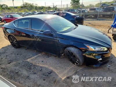Czwarte zdjęcie samochodu z boku: 2022 NISSAN ALTIMA SR VIN:1N4BL4CV1NN321639 - miniatura