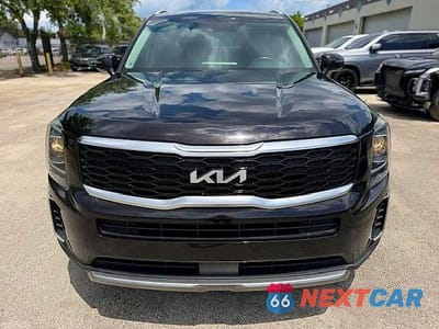 Piąte zdjęcie samochodu w środku: 2022 KIA TELLURIDE S VIN:5XYP64HC4NG204790 - miniatura