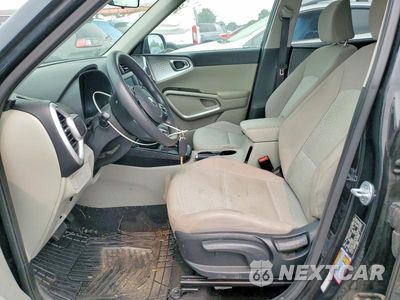 Zdjęcie 7 z 14 samochodu: 2020 KIA SOUL LX VIN:KNDJ23AU2L7020585 - miniatura