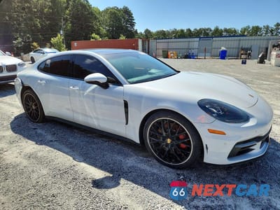 Czwarte zdjęcie samochodu z boku: 2018 PORSCHE PANAMERA 4 VIN:WP0AA2A74JL121042 - miniatura