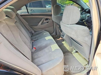 Zdjęcie 10 z 12 samochodu: 2009 TOYOTA CAMRY LE VIN:4T1BE46KX9U375650 - miniatura