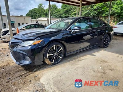 2019 TOYOTA CAMRY XSE 4T1B61HKXKU754887 - główne zdjęcie licytacji z USA - miniatura
