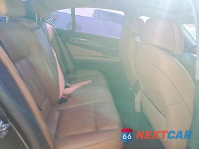 Zdjęcie 10 z 12 samochodu: 2010 BMW 750 I VIN:WBAKA8C55ACY35827 - miniatura