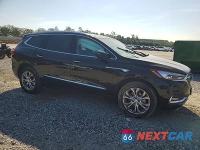 Czwarte zdjęcie samochodu z boku: 2020 BUICK ENCLAVE AVENIR VIN:5GAEVCKW6LJ257089 - miniatura