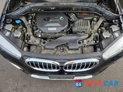 Zdjęcie 11 z 12 samochodu: 2016 BMW X1 XDRIVE28I VIN:WBXHT3Z35G4A48403 - miniatura
