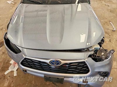 Zdjęcie 12 z 13 samochodu: 2022 TOYOTA HIGHLANDER HYBRID XLE VIN:5TDGBRCH7NS095935 - miniatura