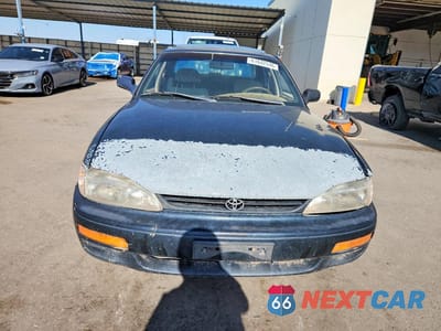 Piąte zdjęcie samochodu w środku: 1996 TOYOTA CAMRY VIN:4T1BF12K7TU873300 - miniatura