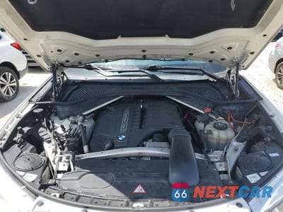 Zdjęcie 11 z 12 samochodu: 2016 BMW X5 XDRIVE35I VIN:5UXKR0C52G0P25291 - miniatura
