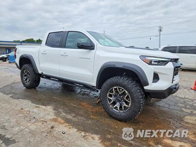Czwarte zdjęcie samochodu z boku: 2026 CHEVROLET COLORADO ZR2 VIN:1GCPTFEK6T1113193 - miniatura