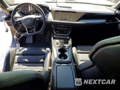 Zdjęcie 8 z 13 samochodu: 2022 AUDI E-TRON GT PREMIUM PLUS VIN:WAUCJBFW9N7004013 - miniatura