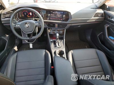 Zdjęcie 8 z 12 samochodu: 2021 VOLKSWAGEN JETTA SEL VIN:3VWE57BU2MM098240 - miniatura