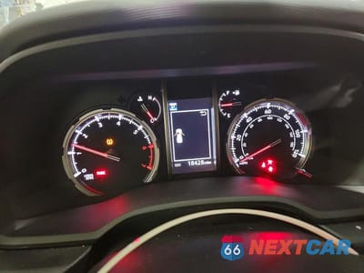 Zdjęcie 9 z 13 samochodu: 2024 TOYOTA 4RUNNER TRD OFF-ROAD PREMIUM VIN:JTERU5JR6R6303618 - miniatura