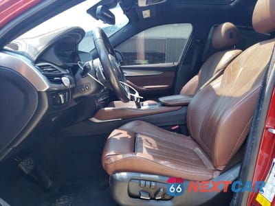 Zdjęcie 7 z 13 samochodu: 2018 BMW X6 XDRIVE35I VIN:5UXKU2C54J0X49593 - miniatura
