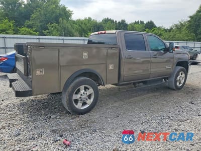 Trzecie zdjęcie samochodu z tyłu: 2015 GMC SIERRA K2500 SLE VIN:1GT12YE87FF168297 - miniatura