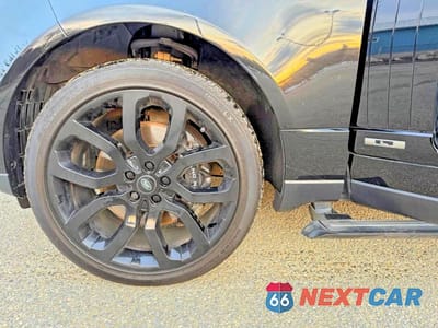 Zdjęcie 13 z 14 samochodu: 2020 LAND ROVER RANGE ROVER P525 HSE VIN:SALGS5SE0LA579304 - miniatura