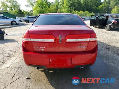 Zdjęcie 6 z 13 samochodu: 2011 LINCOLN MKZ VIN:3LNHL2GCXBR752003 - miniatura