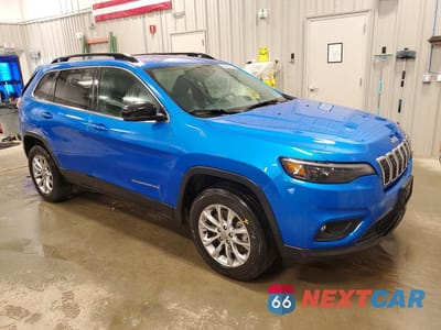 Czwarte zdjęcie samochodu z boku: 2022 JEEP CHEROKEE LATITUDE LUX VIN:1C4PJMMX6ND517278 - miniatura