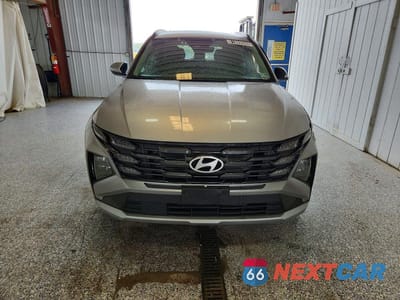 Piąte zdjęcie samochodu w środku: 2025 HYUNDAI TUCSON SEL VIN:5NMJBCDE4SH444233 - miniatura