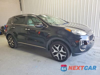 Czwarte zdjęcie samochodu z boku: 2017 KIA SPORTAGE SX VIN:KNDPRCA68H7206789 - miniatura