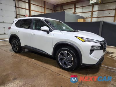 Czwarte zdjęcie samochodu z boku: 2025 NISSAN ROGUE SV VIN:5N1BT3BA8SC829905 - miniatura