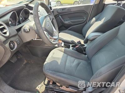 Zdjęcie 7 z 12 samochodu: 2018 FORD FIESTA SE VIN:3FADP4BJ0JM112473 - miniatura