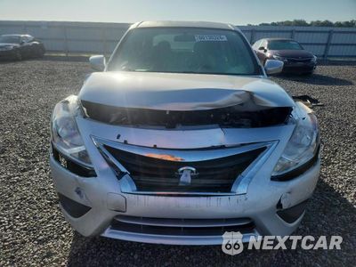 Piąte zdjęcie samochodu w środku: 2017 NISSAN VERSA 1.6 SV VIN:3N1CN7AP6HL821690 - miniatura