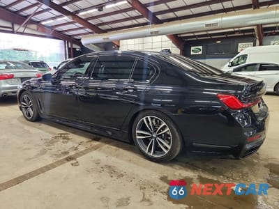 Drugie zdjęcie samochodu z przodu: 2021 BMW 750 XI VIN:WBA7U2C07MCF68499 - miniatura
