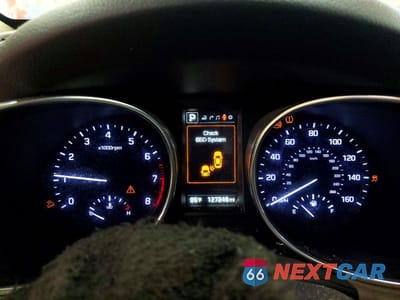 Zdjęcie 9 z 13 samochodu: 2017 HYUNDAI SANTA FE SPORT 2.4L VIN:5XYZU3LB6HG431832 - miniatura