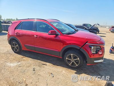 Czwarte zdjęcie samochodu z boku: 2023 KIA NIRO EX VIN:KNDCR3LEXP5069433 - miniatura