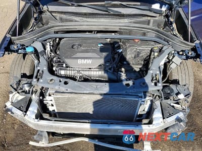 Zdjęcie 11 z 13 samochodu: 2018 BMW X1 XDRIVE28I VIN:WBXHT3C31J5L33882 - miniatura