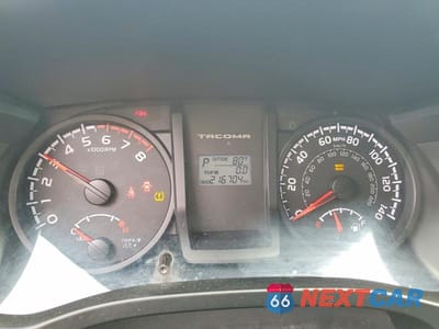 Zdjęcie 9 z 12 samochodu: 2016 TOYOTA TACOMA SR VIN:5TFRX5GN6GX067155 - miniatura