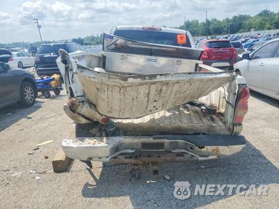 Zdjęcie 6 z 12 samochodu: 2005 CHEVROLET SILVERADO K1500 VIN:2GCEK19B251286553 - miniatura