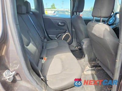 Zdjęcie 11 z 13 samochodu: 2016 JEEP RENEGADE SPORT VIN:ZACCJBAT1GPC79140 - miniatura