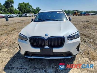 Piąte zdjęcie samochodu w środku: 2022 BMW X3 VIN:5UX53DP08N9M73883 - miniatura