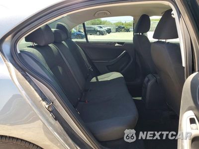 Zdjęcie 10 z 12 samochodu: 2014 VOLKSWAGEN JETTA BASE VIN:3VW2K7AJ4EM217037 - miniatura
