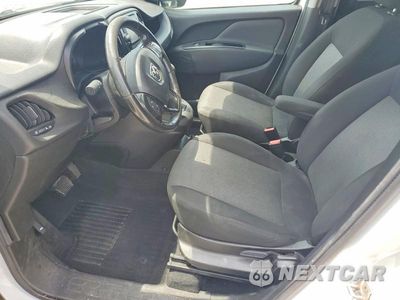 Zdjęcie 7 z 12 samochodu: 2017 RAM PROMASTER CITY SLT DELIVERY VAN VIN:ZFBERFBB5H6G66234 - miniatura
